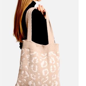 Animal print shoulder bag